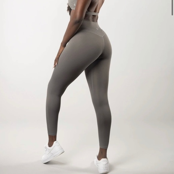 Buffbunny Collection Pants - Buffbunny Dreamy Leggings - Shaded